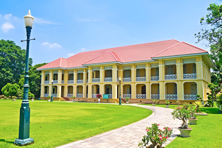 sarvhitkari vidya mandir